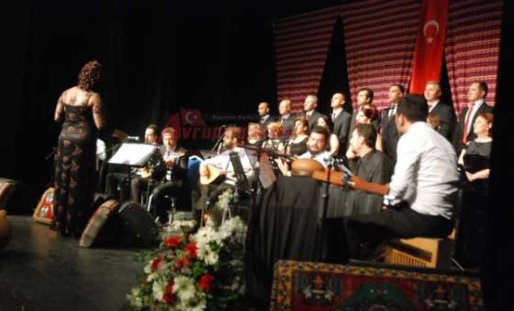 Çorlu Müzik Derneği`nden Türk Halk Müziği Konseri