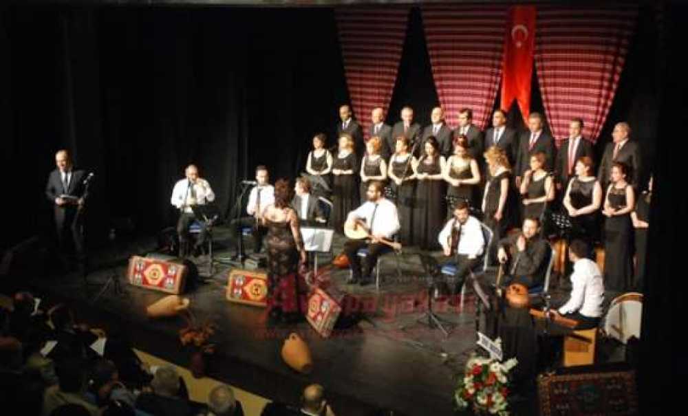 Çorlu Müzik Derneği`nden Türk Halk Müziği Konseri