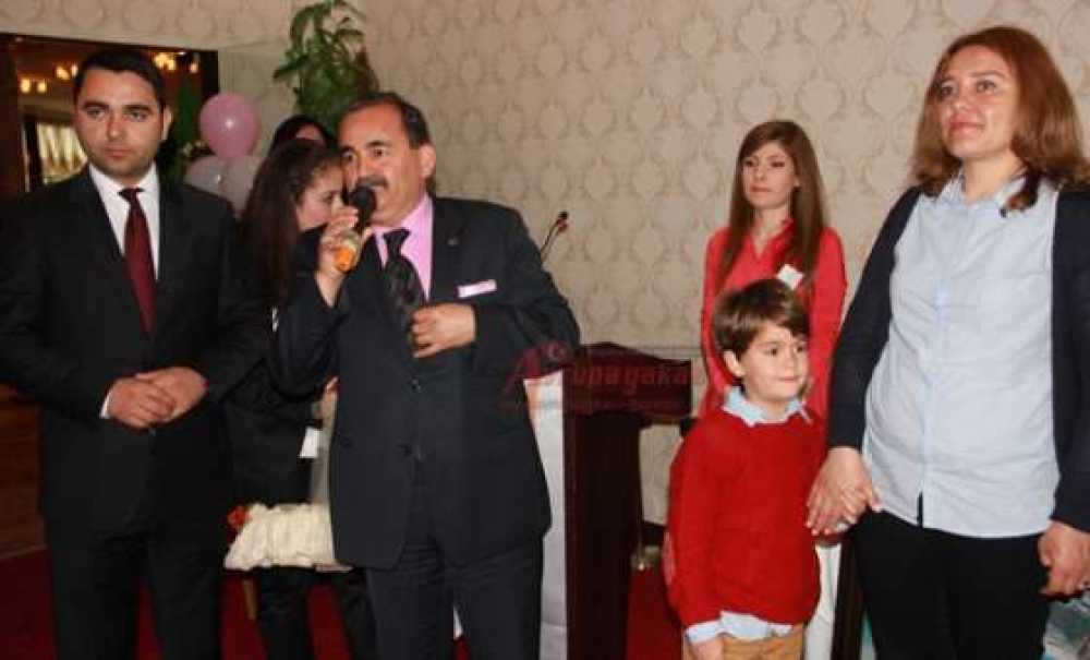 Küçük Şeyler Anaokulu`ndan Anneler Günü Kutlaması