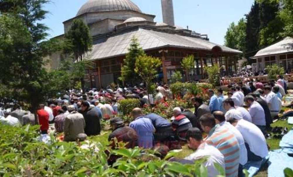 Çorlu Camilerinde Cuma Hutbesinde Soma Anlatıldı