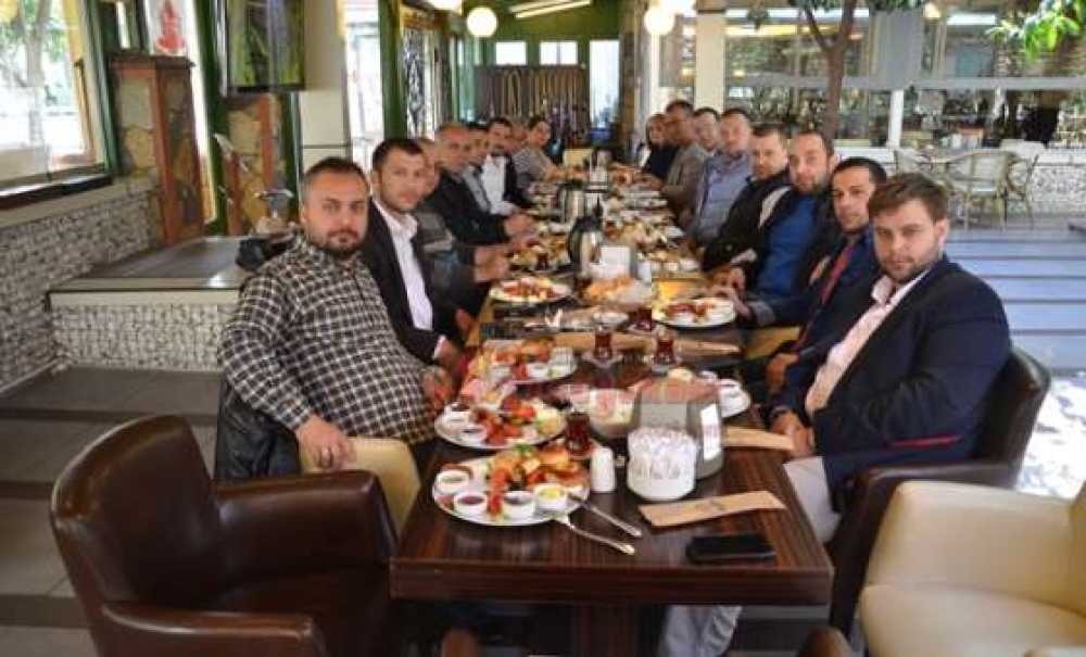 Çorlu Gazeteciler Derneğinden Değerlendirme Toplantısı