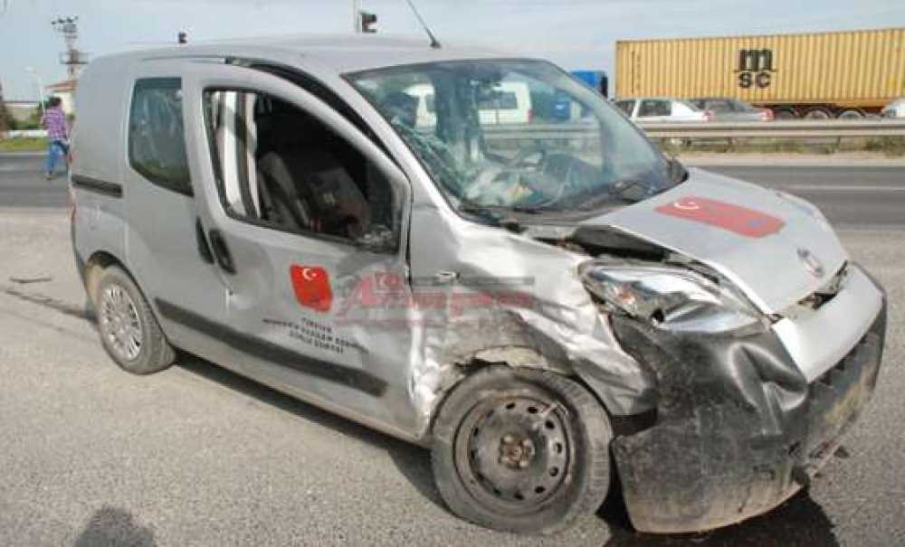 Gaziler Kaza Yaptı: 3 Yaralı