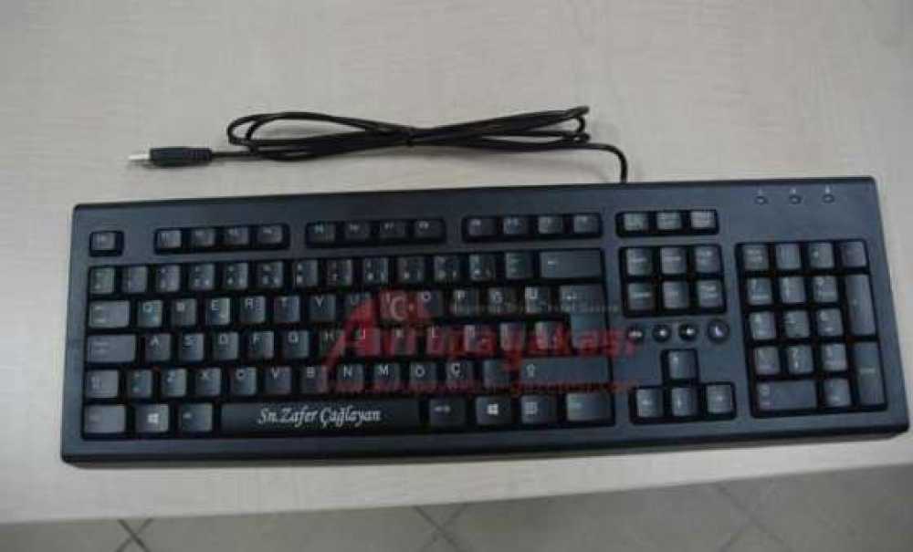 1 Milyonuncu Klavye Ekonomi Bakanı Çağlayan`a