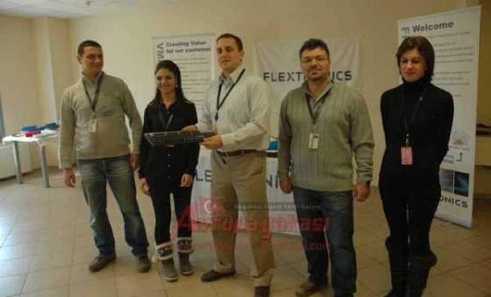 1 Milyonuncu Klavye Ekonomi Bakanı Çağlayan`a