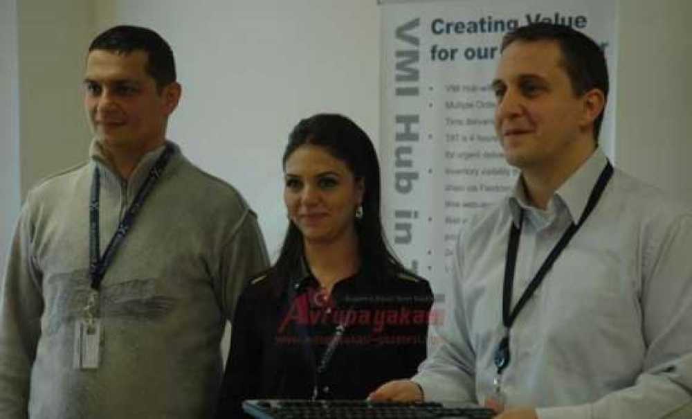 1 Milyonuncu Klavye Ekonomi Bakanı Çağlayan`a