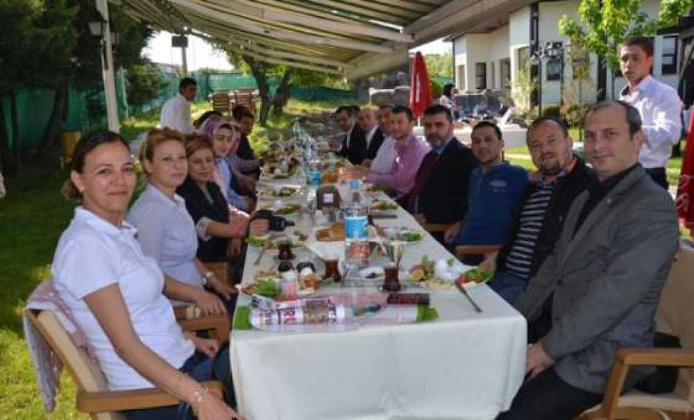 S. S. Ergene Yeşil Çevre Sanayiciler Kooperatif Başkanı Orhan Cılız;“Sanayicimizin Ciddi Sorunları Var”