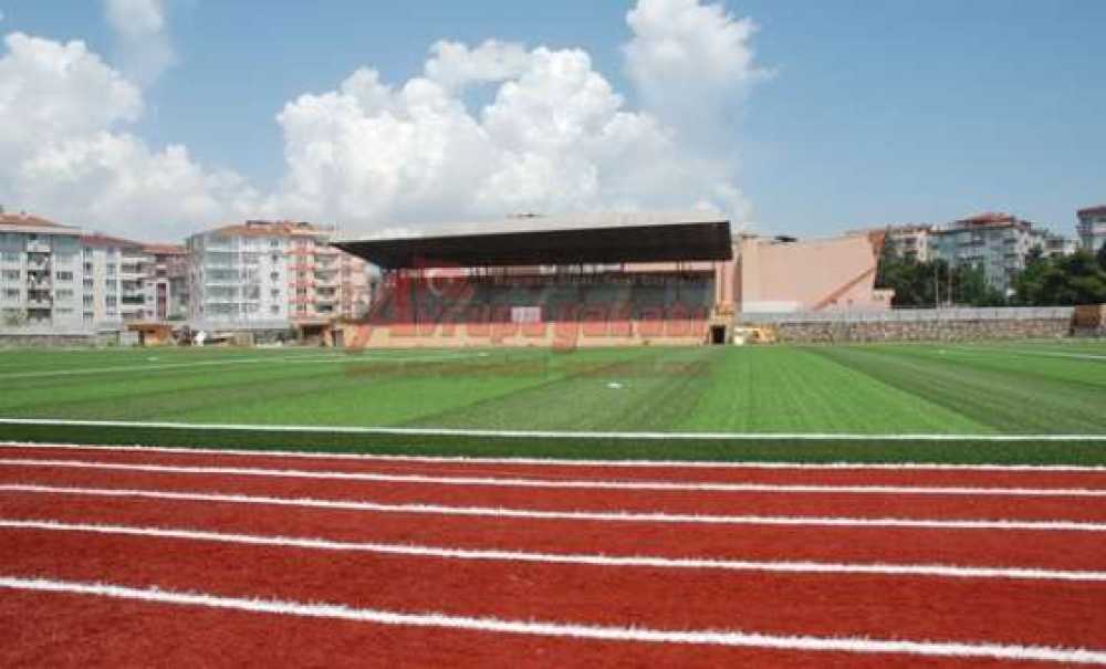 Zemin Tamam Sıra Tribünlerde