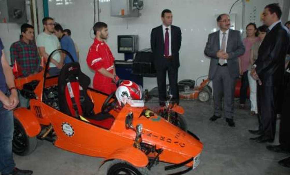 Öğrenciler Araba Yaptı