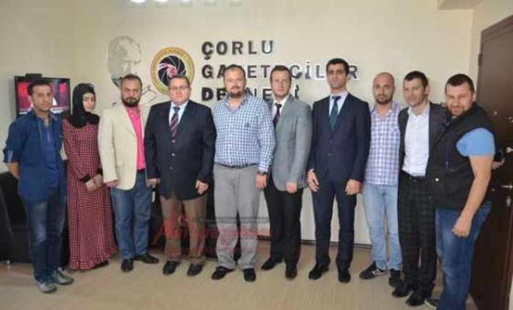 Bik Müdürü Gümüş`ten Çorlu Gazeteciler Derneği'ne Ziyaret