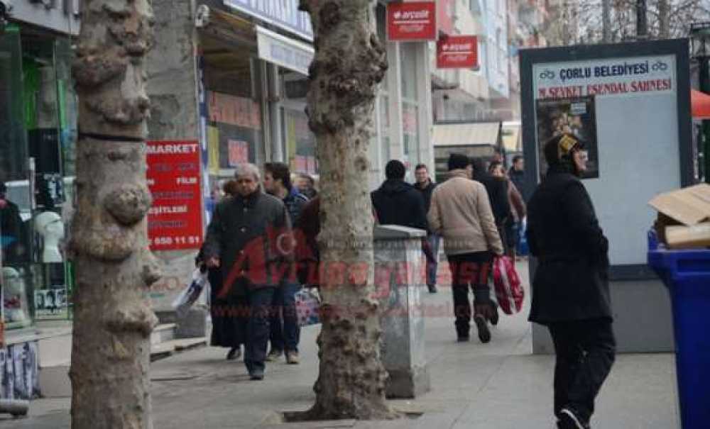 Çorlu Nüfusunun Yüzde 47`si 30 Yaş Altı Gençlerden Oluşuyor