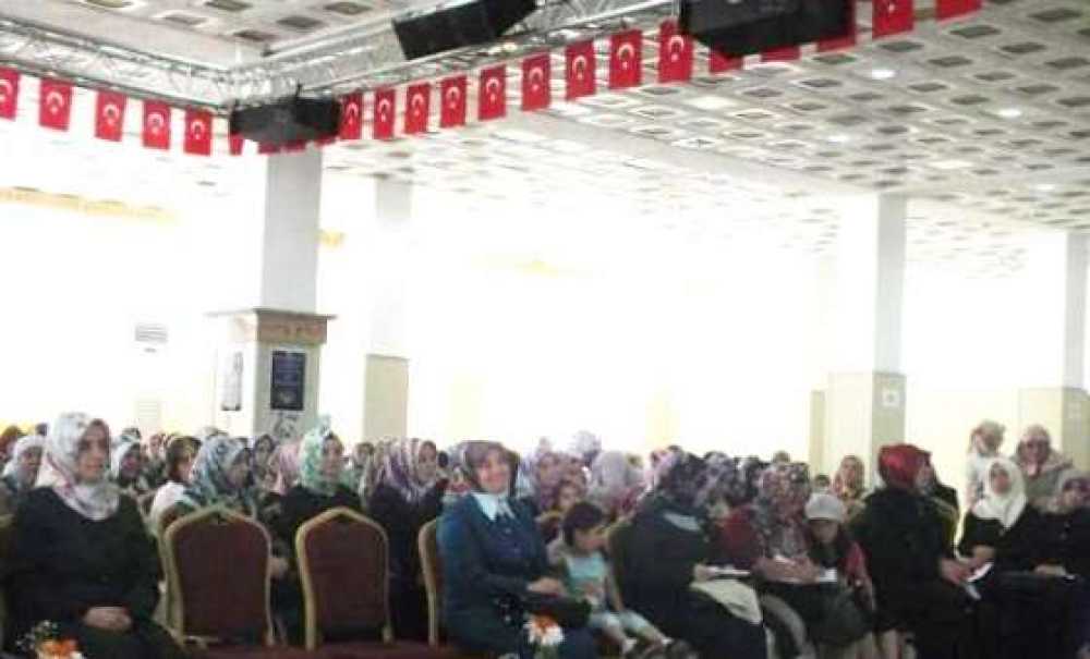 Çorlu Müftülüğü Kur`an Kurslarından Yılsonu Programı