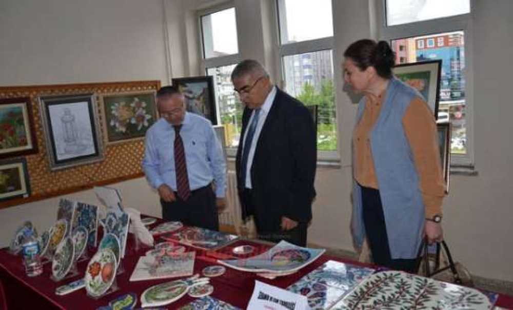 Çorlu Halk Eğitimi Merkezi`nden Sergi