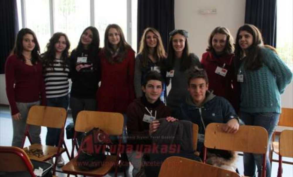 Cezzar Mustafa Ersin Ortaokulu Öğretmen Ve Öğrencileri Yunanistan`dan Döndü