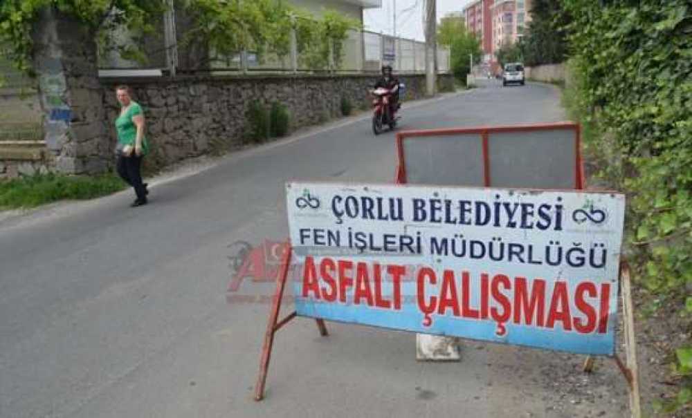 Yol Yapılmayı Bekliyor