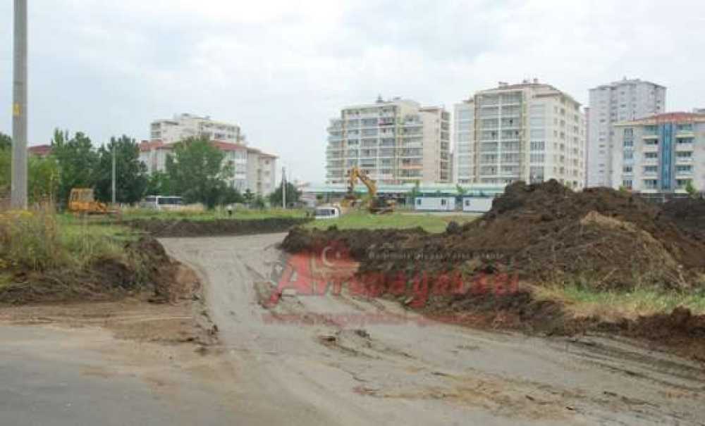 Çorlu Gençlik Merkezi`nin Yapımına Başlandı