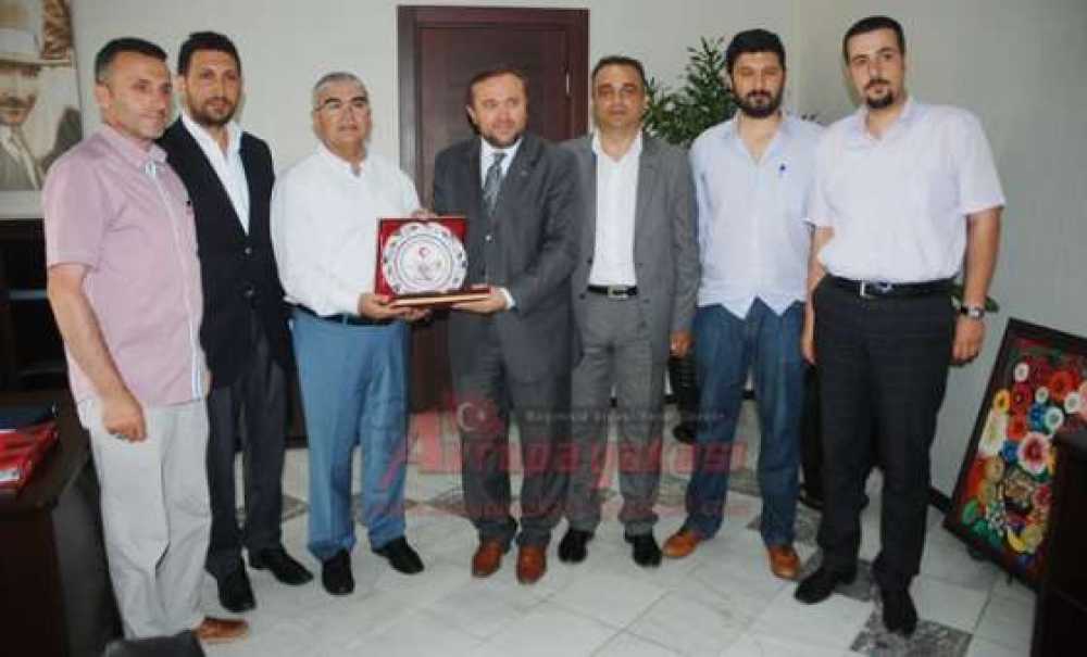 İlim Yayma Cemiyetinden Kaymakam Doğan Ve Başkan Baysan`a Ziyaret