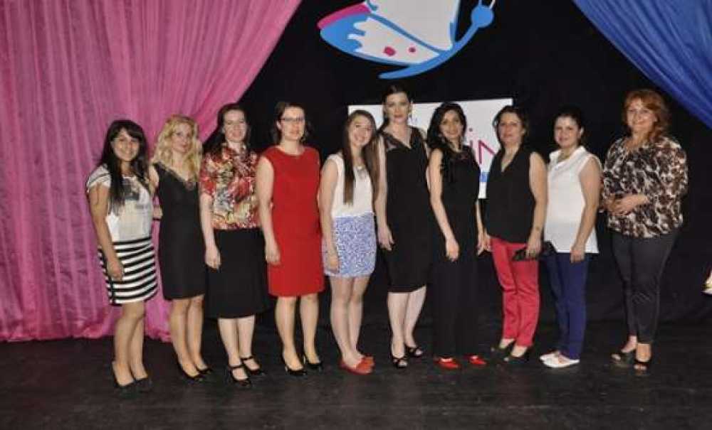 Özel Gülçin Kreş Öğrencilerinden Yılsonu Gösterisi