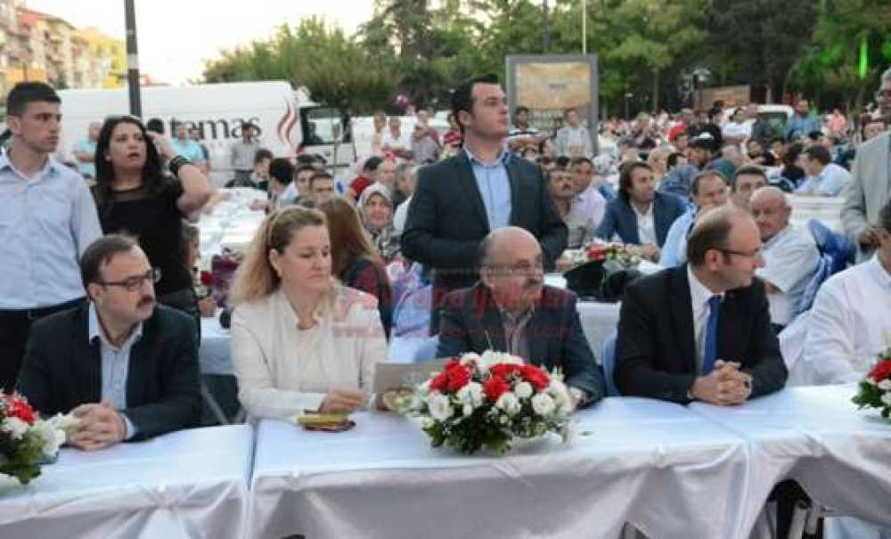 Sağlık Bakanı Dr. Mehmet Müezzinoğlu; “Ülkemiz Önemli Süreçlerden Geçiyor”