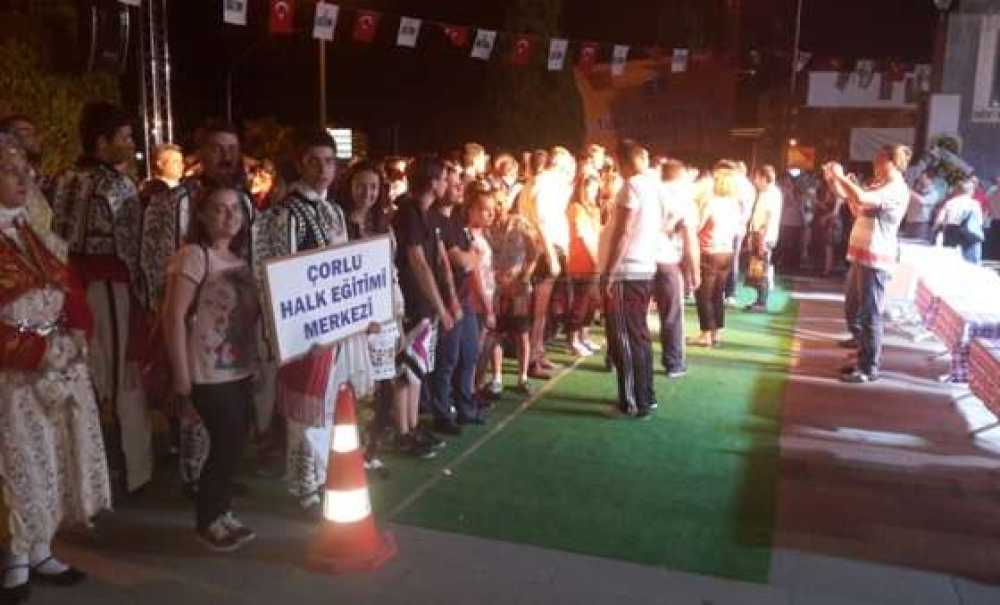 Halk Oyunları Yarışmasında Çorlu'nun Başarısı
