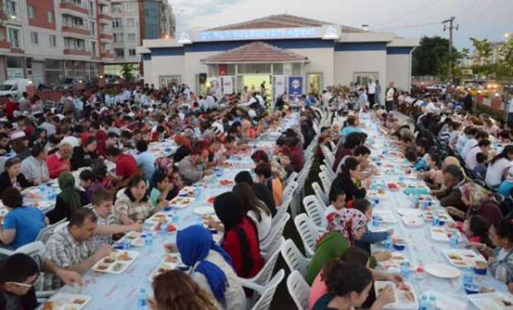 Çorlu Tso'dan Aşevinde İftar Yemeği