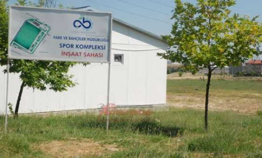 Prefabrik Bina Var Spor Kompleksi Yok