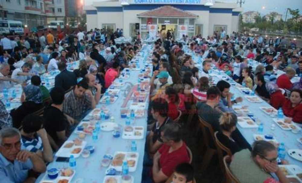 Çisad`dan Aşevinde Bin Kişilik İftar Yemeği