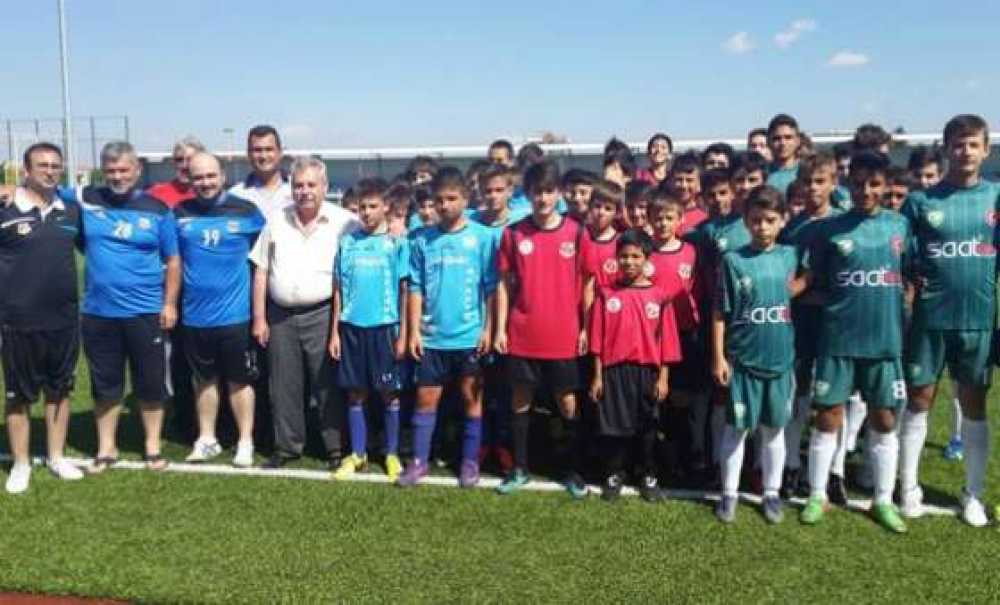 Yıldız Gençlikspor`dan 6. Anma Turnuvası