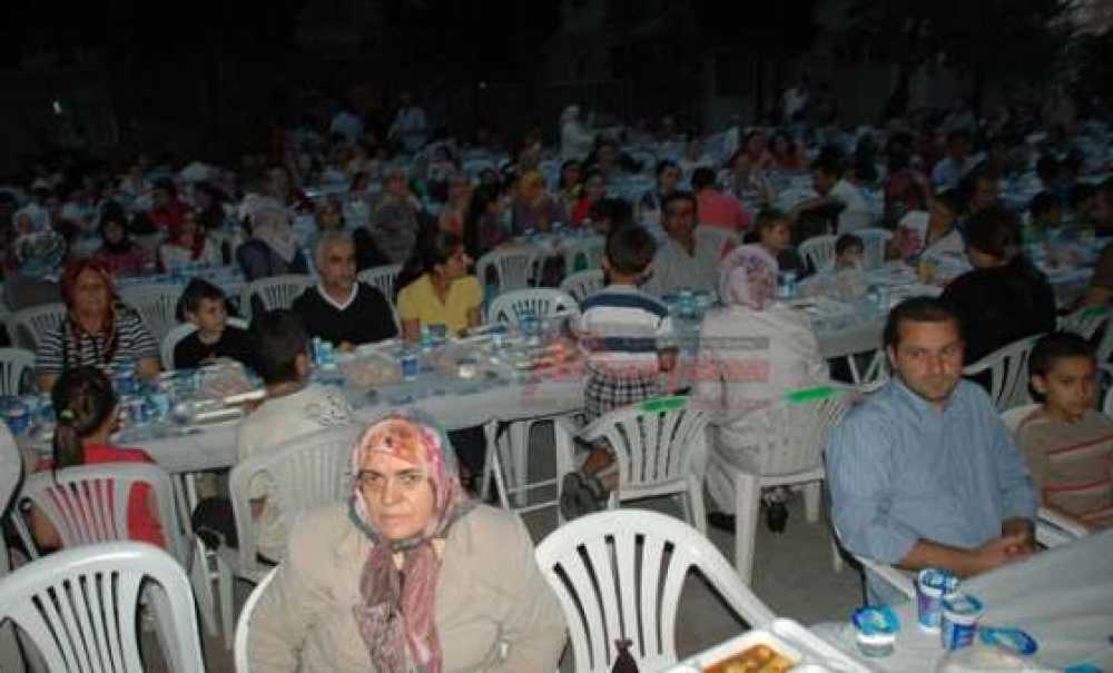 Çorlu Müftülüğü`nden Çocuk İftarı