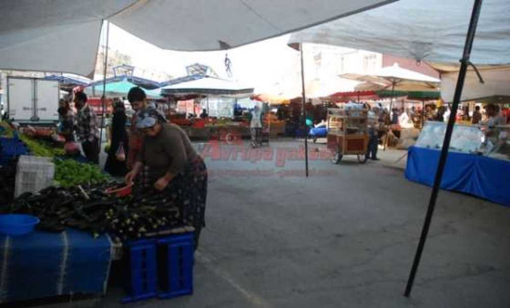 Sıcak Hava Ve Ramazan Ayı Pazarcıyı Vurdu