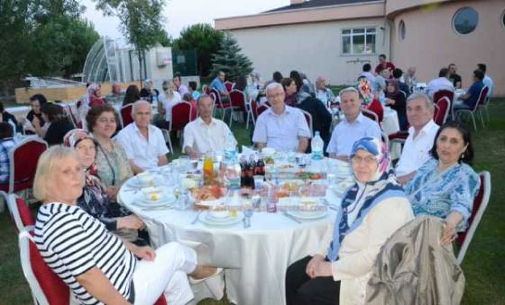 Ergene Belediyesi'nden İftar