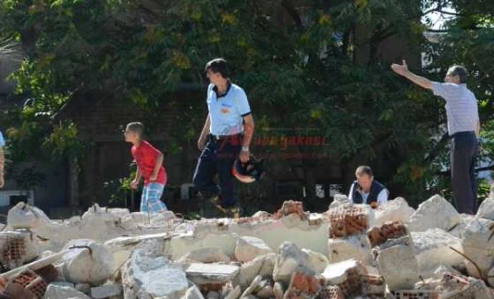 İhbar İtfaiyeyi Alarma Geçirdi