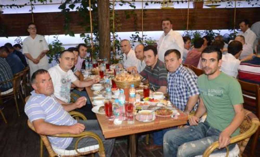 Teksif'ten İftar Yemeği