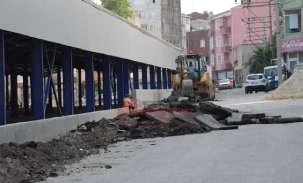 Kapalı Pazaryerinde Çalışmalar Sürüyor