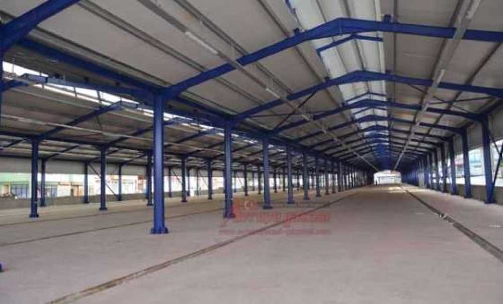 Kapalı Pazaryerinde Çalışmalar Sürüyor