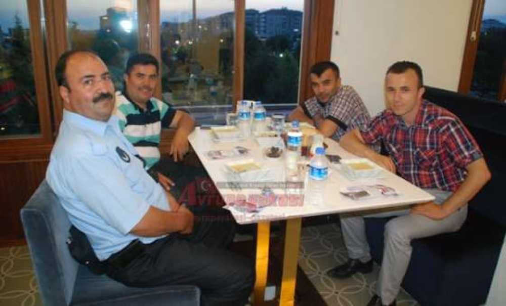 Öz İplik İş Sendikasından İftar Yemeği