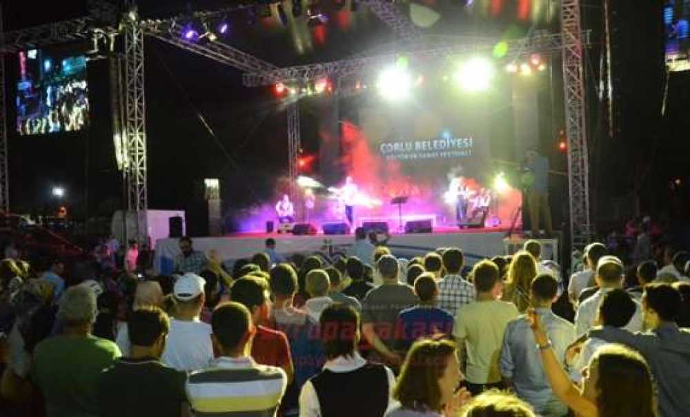 Sami Levi Çorluluları Coşturdu