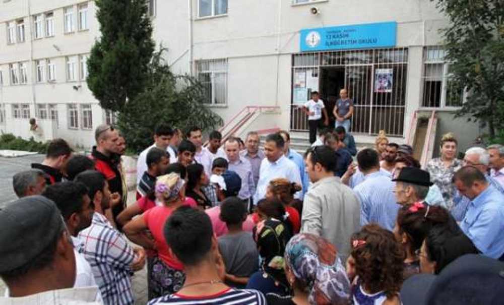 Tekirdağ Valisi Yerlikaya Aydoğdu Mahallesi Sakinleri Ile Sorunlarını Görüştü