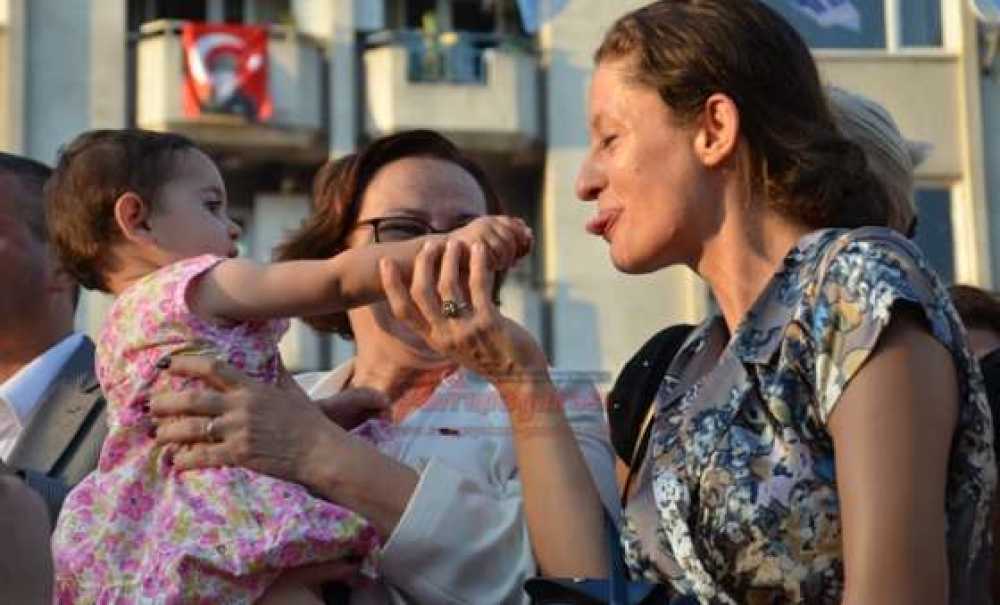 Chp Kurmaylarına Yoğun İlgi