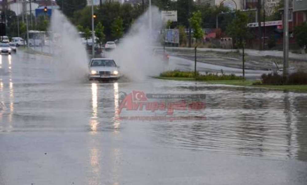 Çorlu Yağmura Teslim