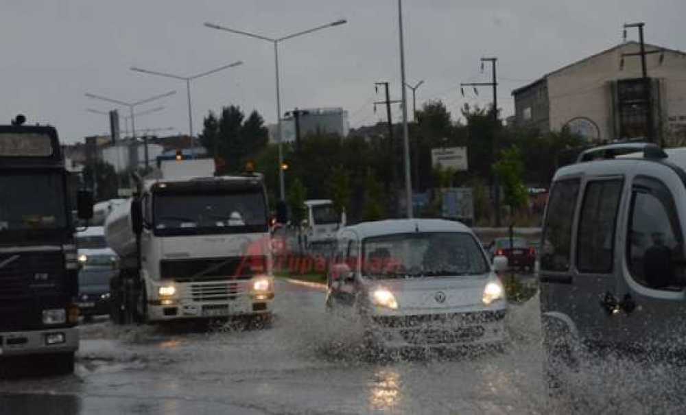 Çorlu Yağmura Teslim