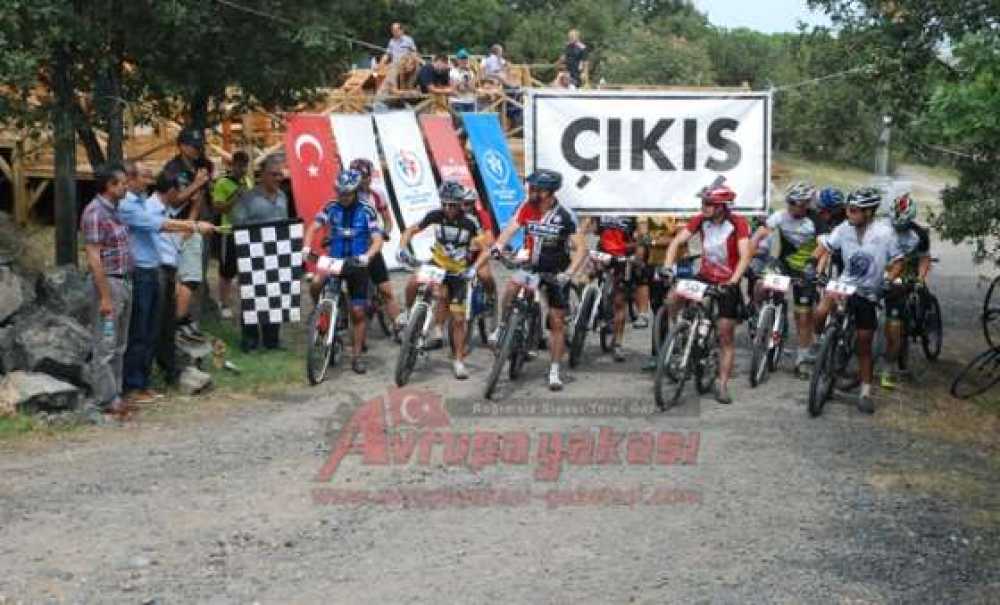 Tekirdağ İl Birinciliği Dağ Bisiklet Yarışları Çorlu`da Yapıldı