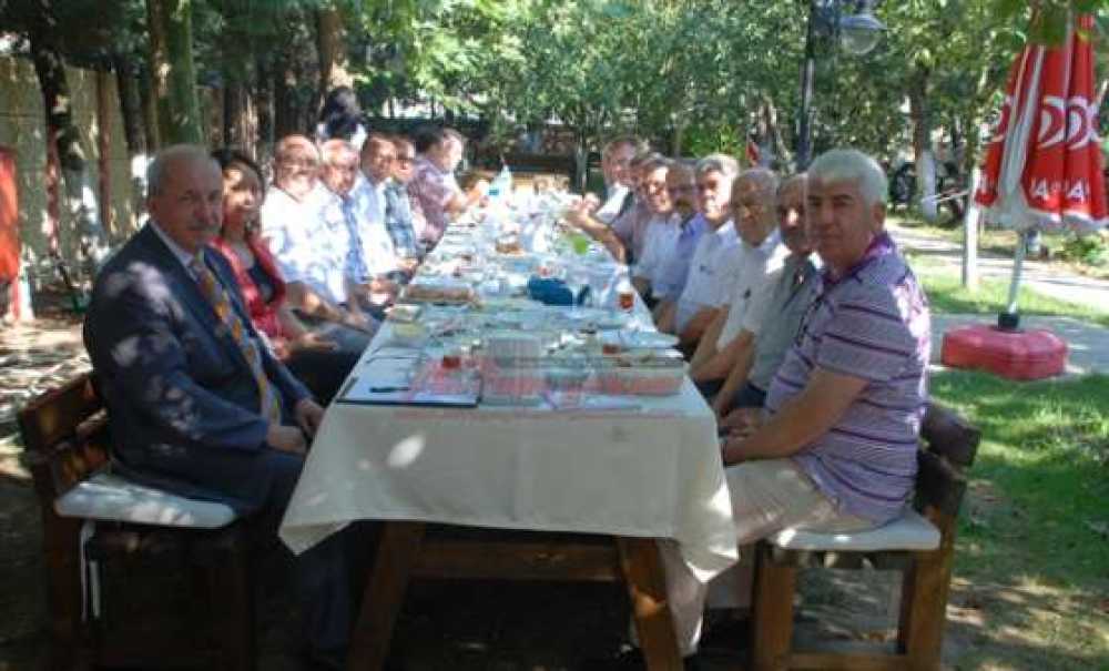 Albayrak Ergene`deki Muhtarlarla Buluştu