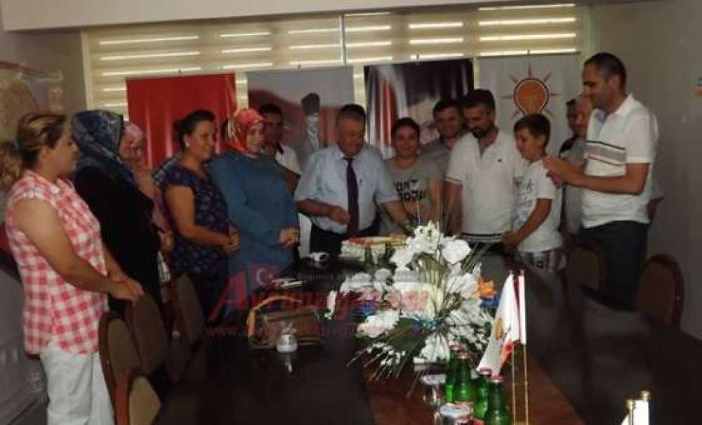 Ak Parti Teşkilatları`ndan 13. Yıl Kutlaması