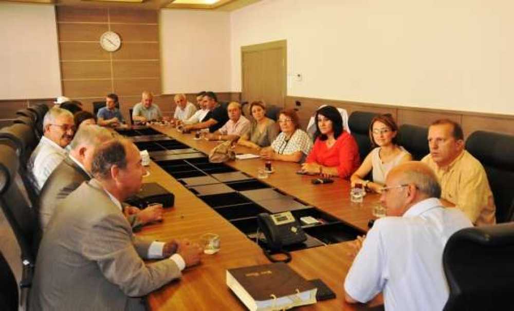 Kent Konseyleri'nden Başkan Eşkinat Ile Bir Araya Geldi
