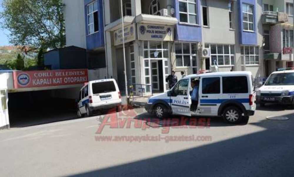 Hesabı Kredi Kartı Ile Ödeyen Müşteriden Dolandırıldım Suçlaması