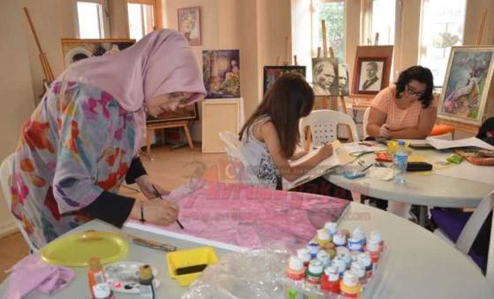 İnci Resim Evi'nden 3 Farklı Kurs