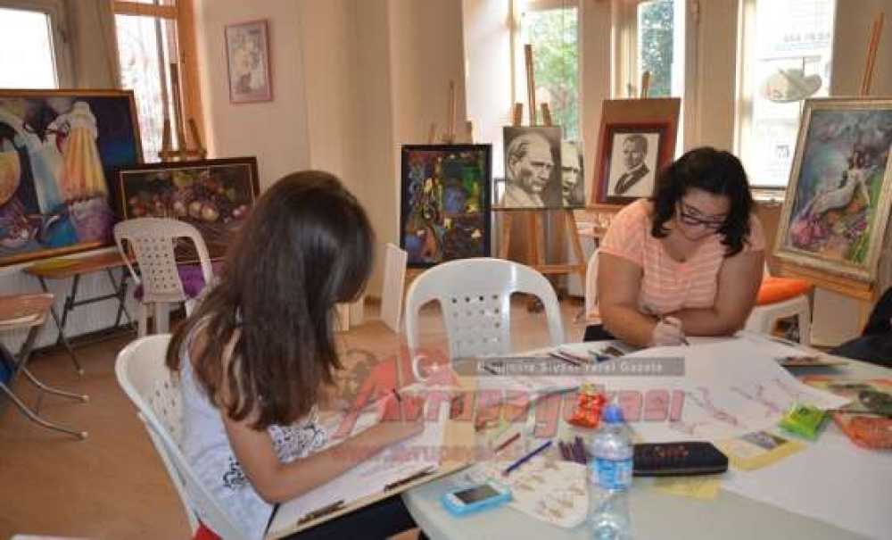 İnci Resim Evi'nden 3 Farklı Kurs