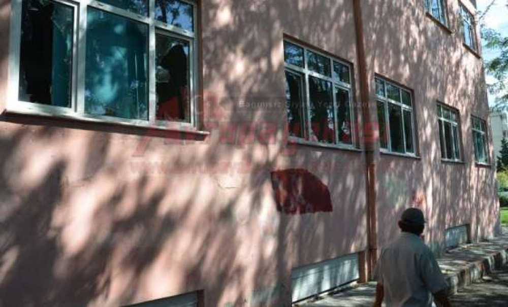 Chp'li Yüceer Çorlu'nun Eski Devlet Hastanesi Binasını Meclise Taşıdı