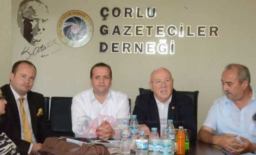 En Büyük Oluşum Konfederasyondur