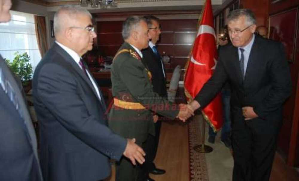 Kaymakam Doğan Tebrikleri Kabul Etti